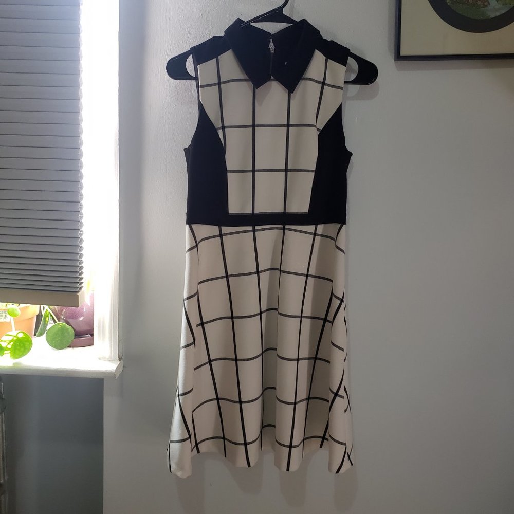 SOLD Loft Black & White Sleeveless Collared Dress Size 4P - Picture 3 of 6